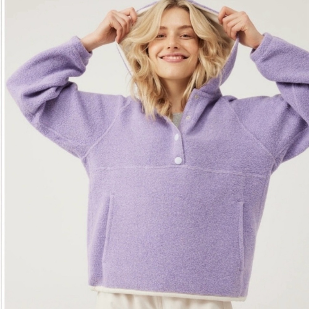 Outdoor Voices Pullover